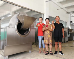 浙江臺州客戶來廠訂購電磁炒花生果設(shè)備 浙江臺州客戶來廠訂購電磁炒花生果設(shè)備
